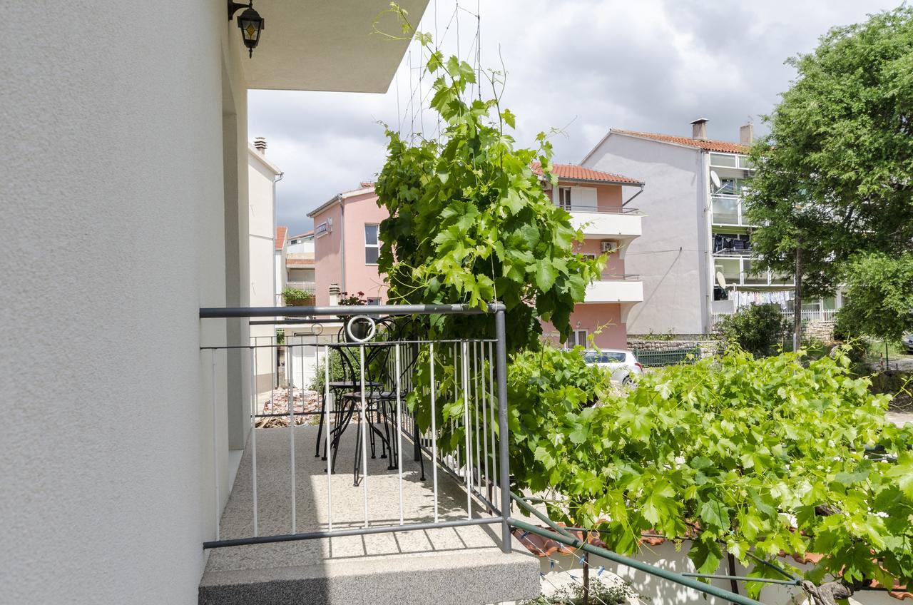 Apartment Antonija 普利莫顿 外观 照片