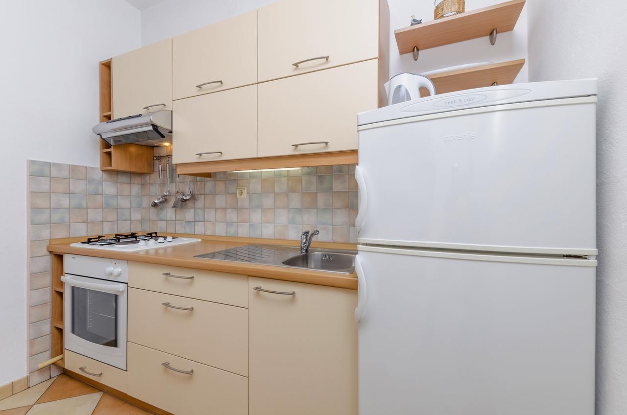 Apartment Antonija 普利莫顿 外观 照片